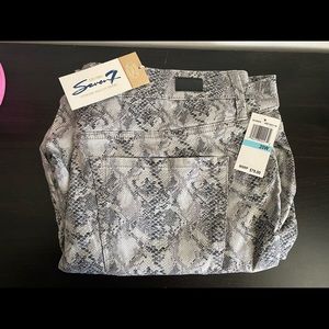 Plus Size Snakeskin Animal Print Stretch Skinny Jeans Size 20W